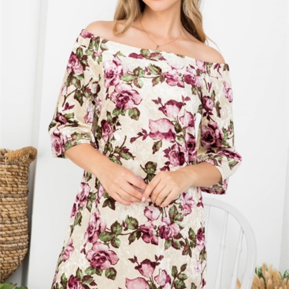 M CREAM FLORAL PRINT OFF SHOULDER 3/4 SLEEVE MINI DRESS